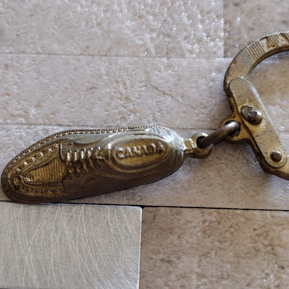 Canada Shoe Key Ring Marked Zapatos Guadalajara Mexico